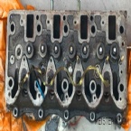 4LE1 4LE2 CYLINDER HEAD 8-97195251-6 8-97114713-1